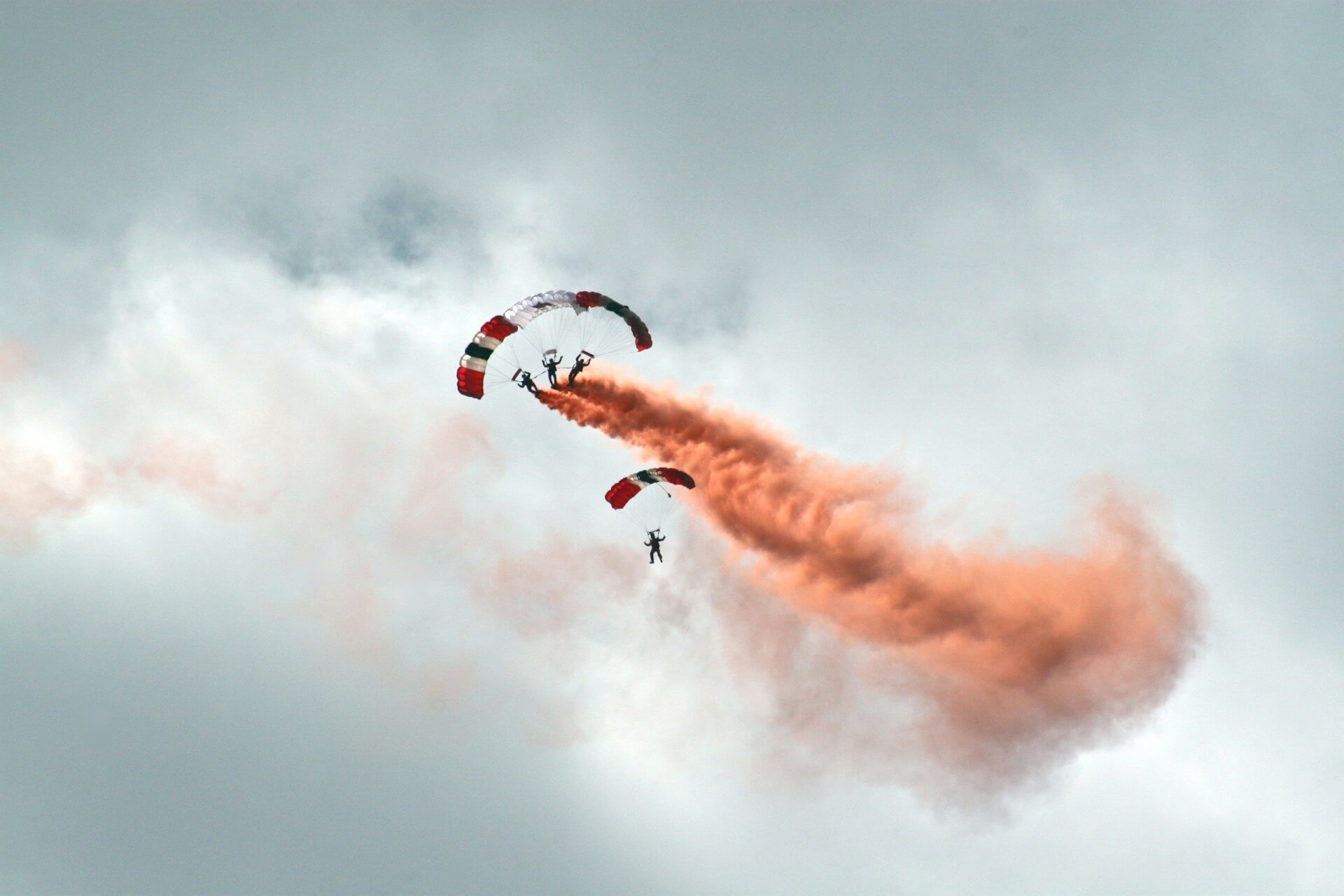 sky divers parachuting for limits unleashed